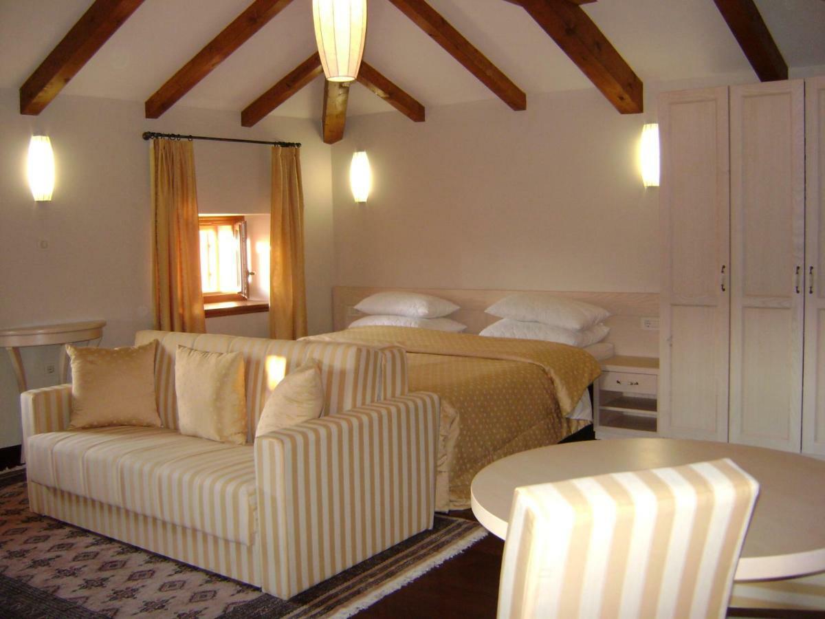 Boutique Hotel Vela Vrata Buzet Luaran gambar